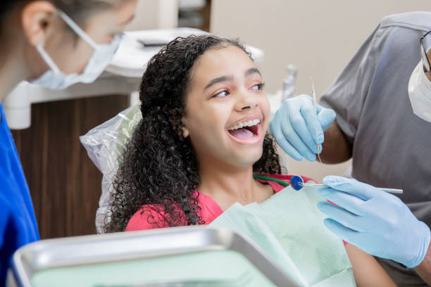 Best Emergency Dental Extractions in Grandview, TX